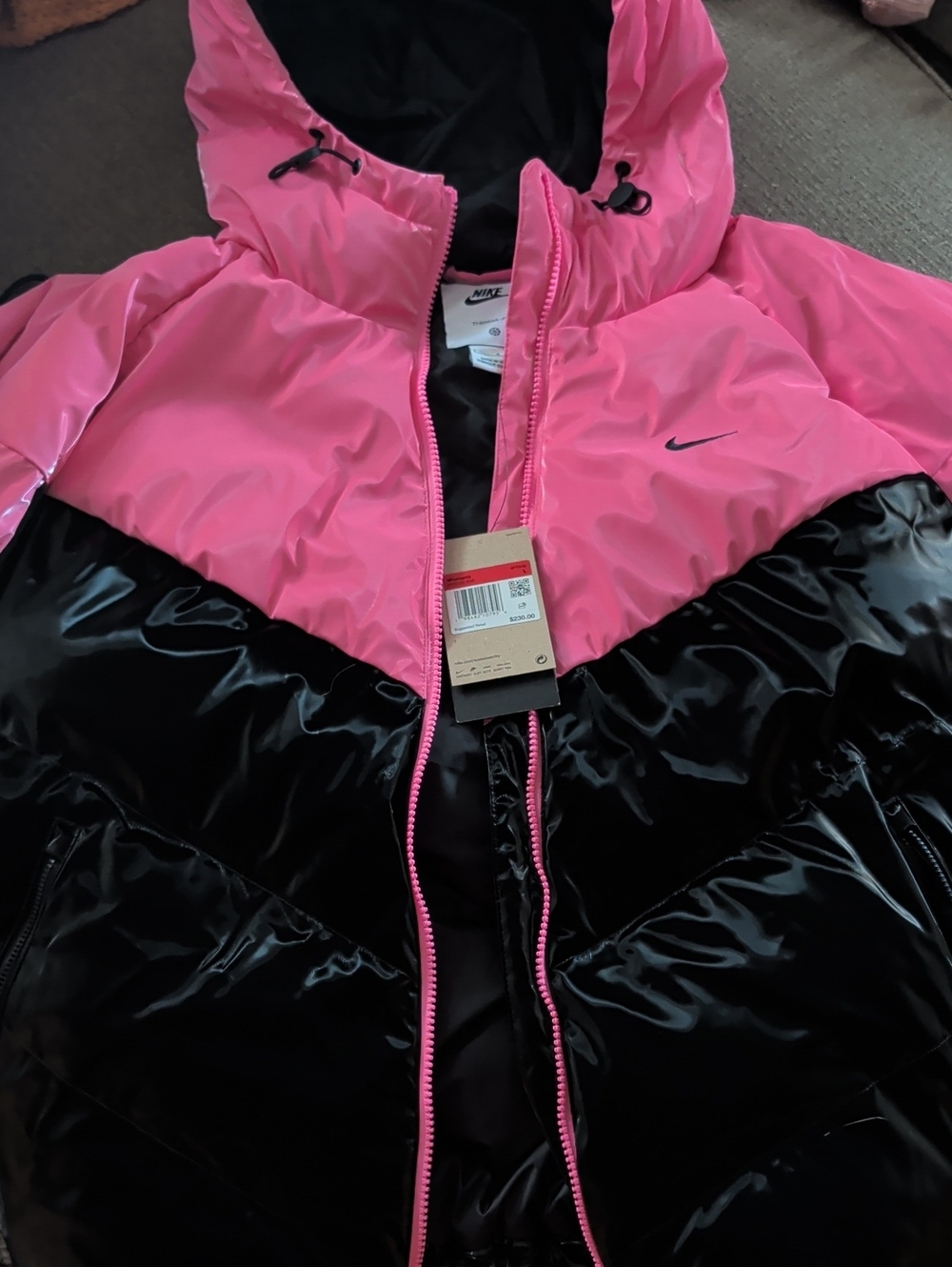 Nike Women's Pink and Black Chevron Puffer Jacket